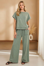 Load image into Gallery viewer, Viscose R-Neck Top &amp; Pants Sweater Set
